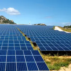 Énergie solaire : définition et applications essentielles à connaître