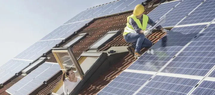 60 millions de consommateurs : Évitez les pièges des panneaux photovoltaïques